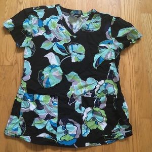 Floral scrub top